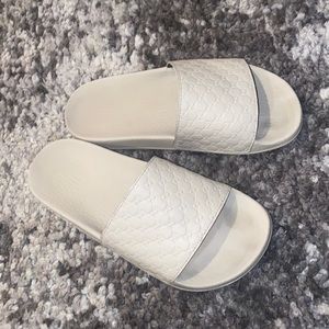 Gucci Slides